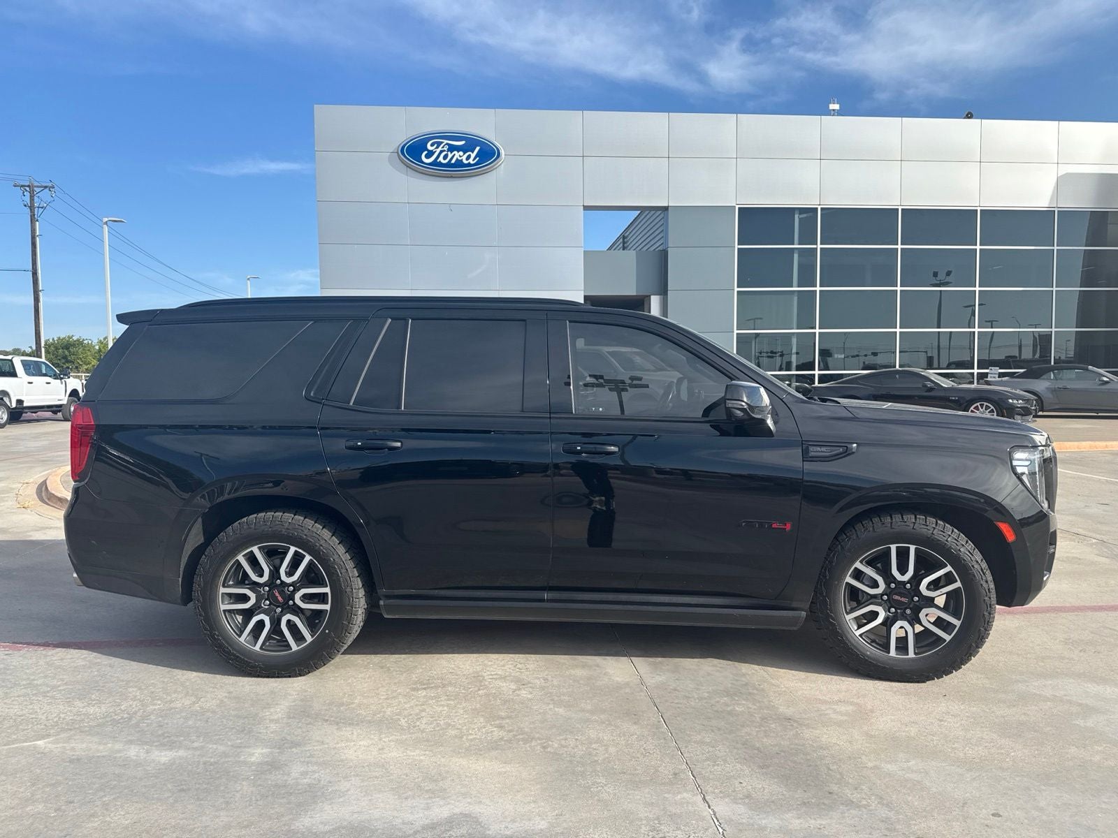 2022 GMC Yukon AT4