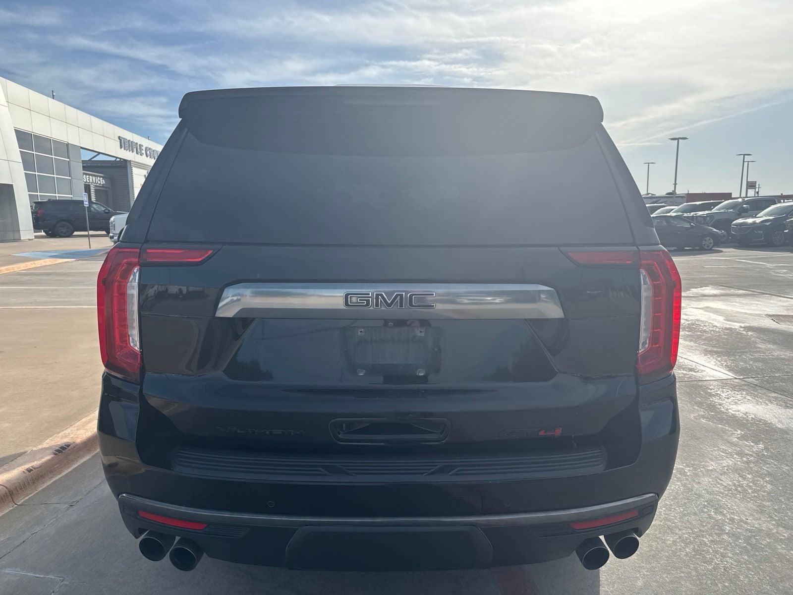 2022 GMC Yukon AT4