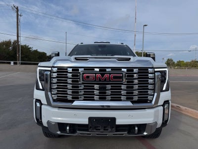2025 GMC Sierra 2500HD Denali