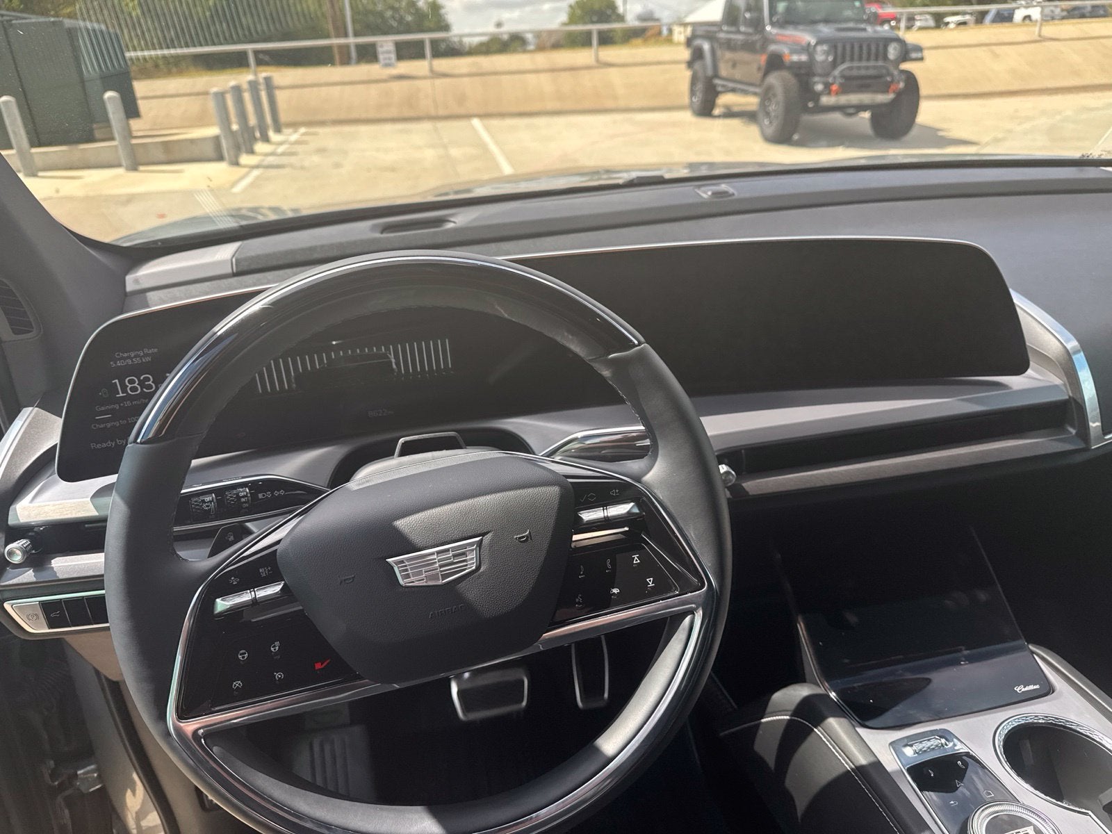 2026 Cadillac VISTIQ Sport