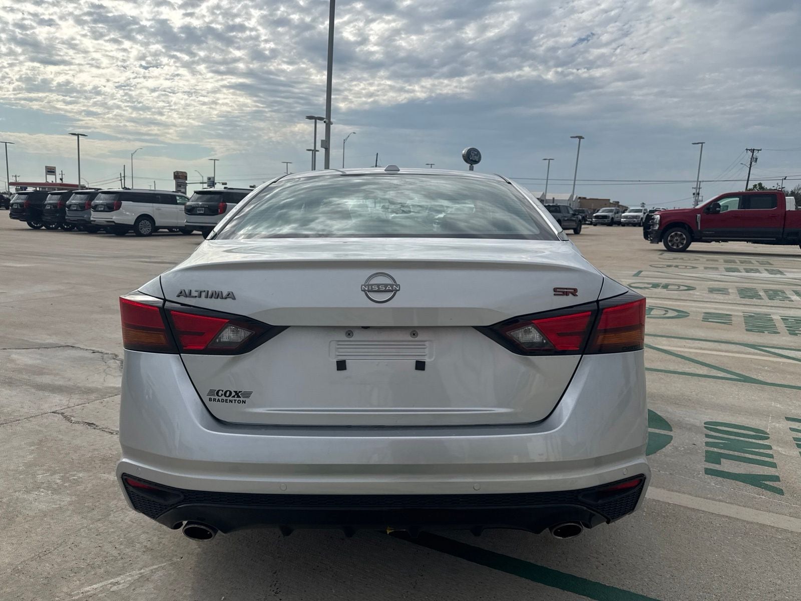 2023 Nissan Altima 2.5 SR