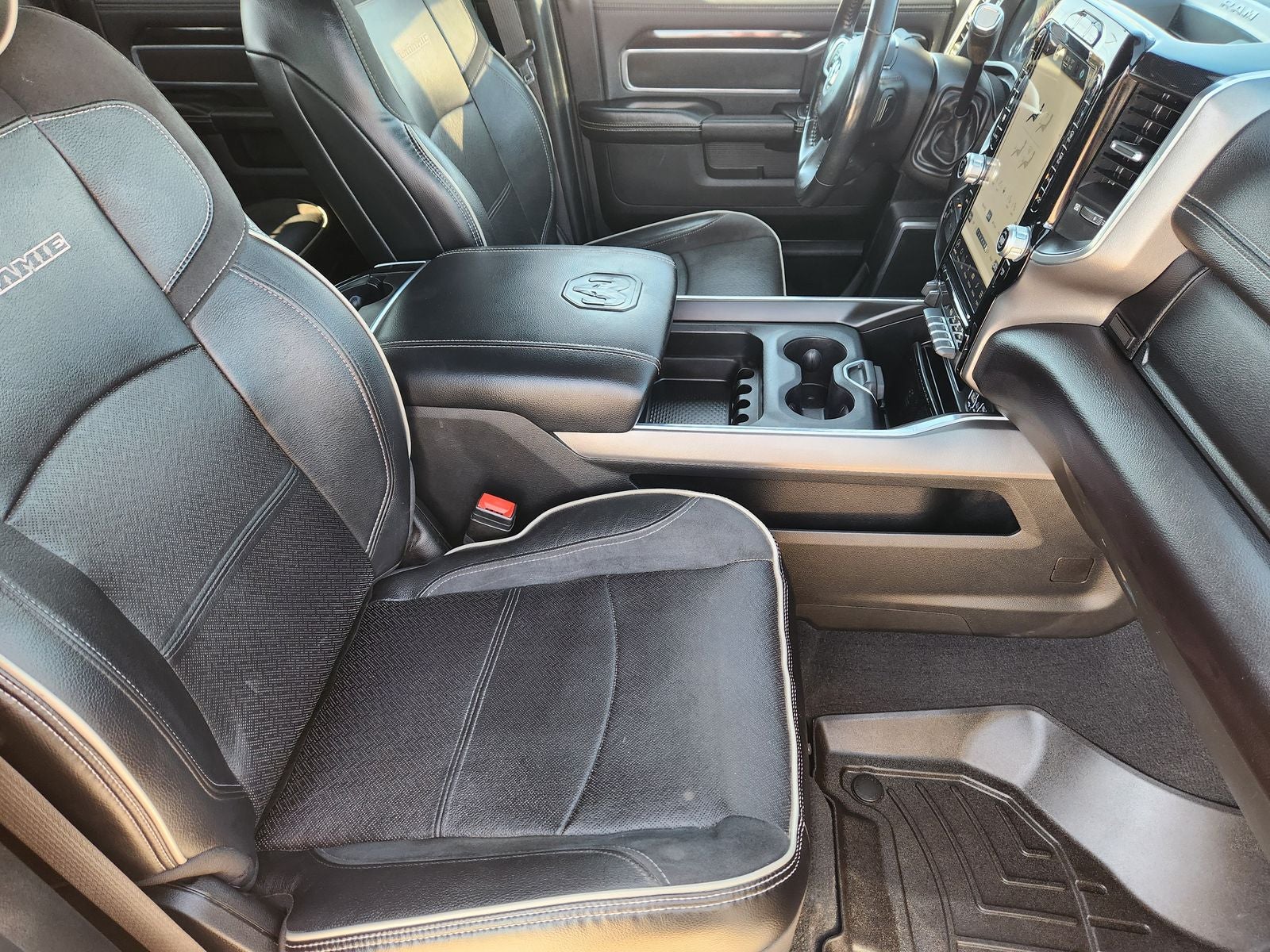 2022 RAM 3500 Laramie