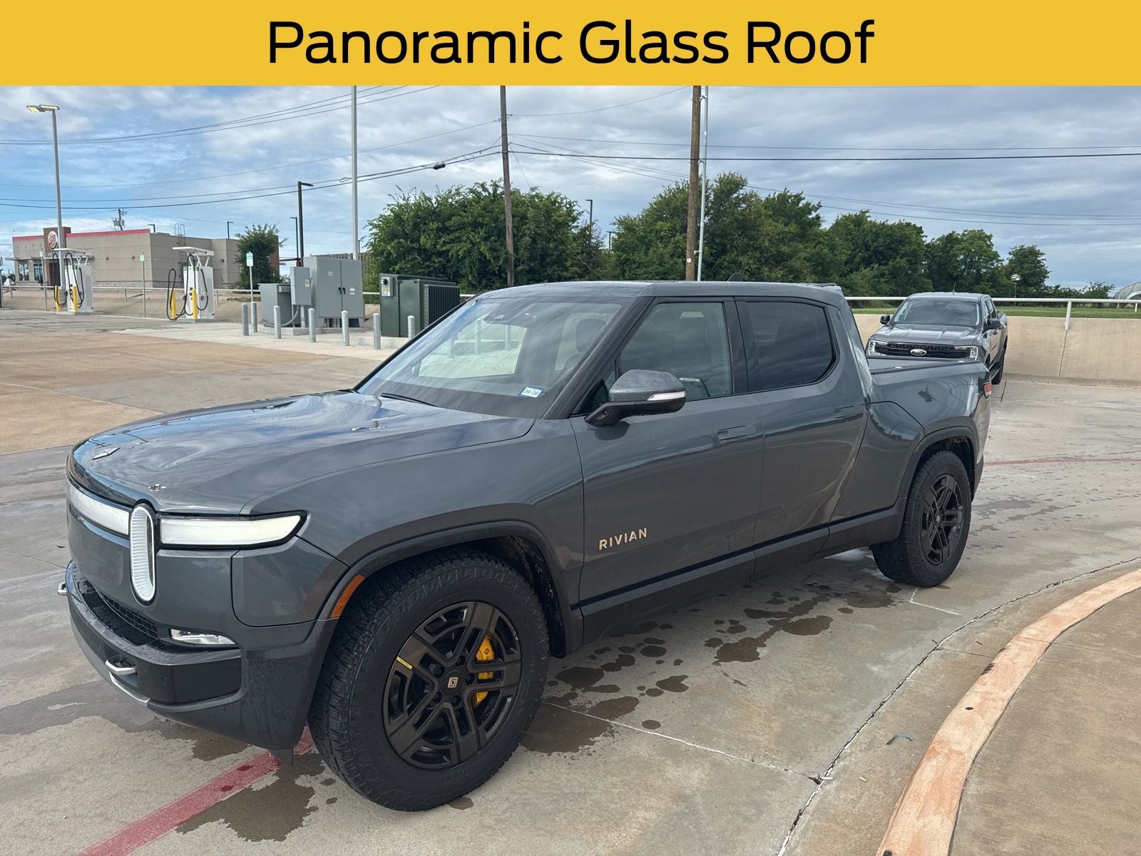 2022 Rivian R1T Adventure