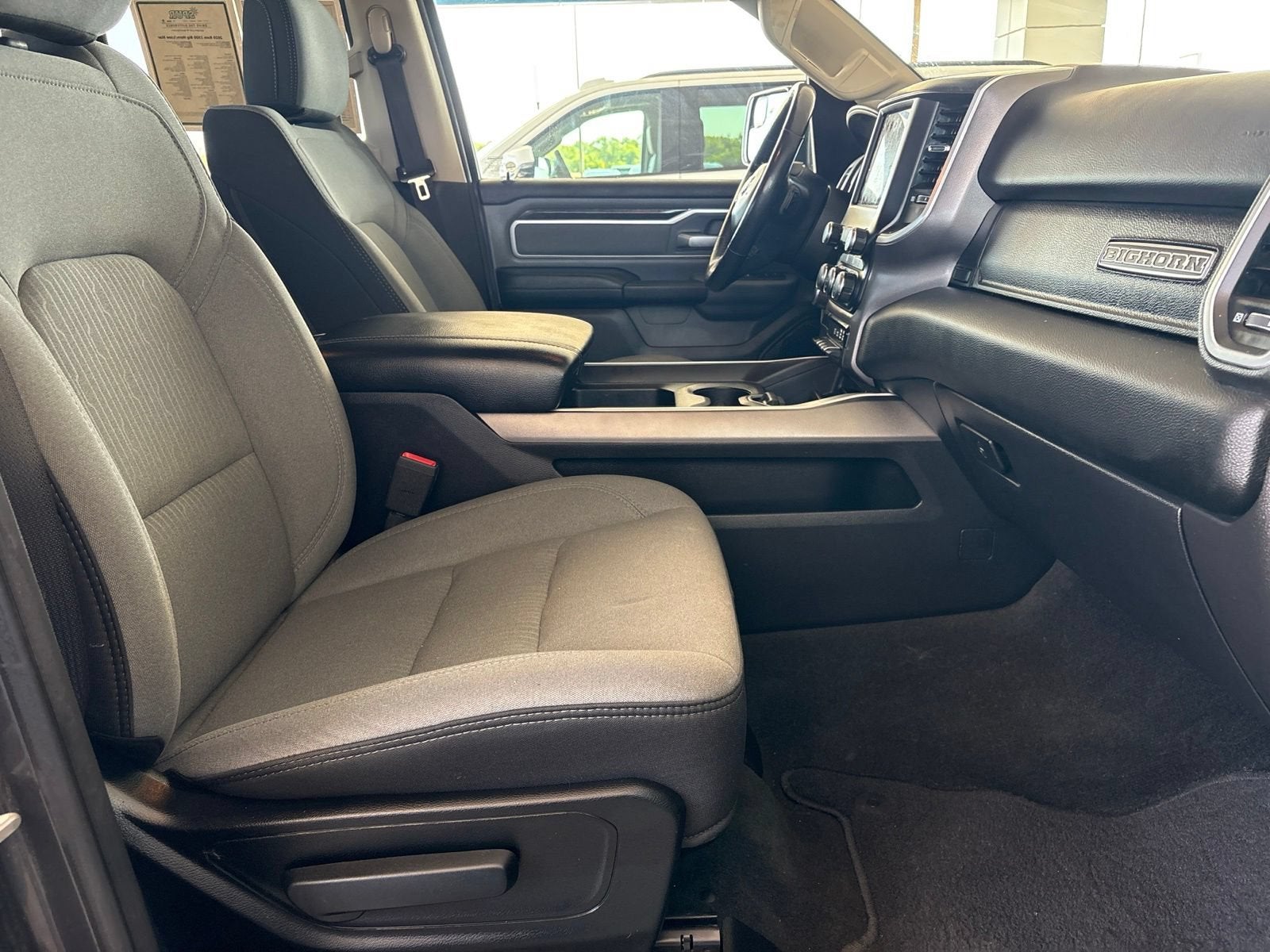 2020 RAM 1500 Big Horn Quad Cab 4x4 6'4" Box