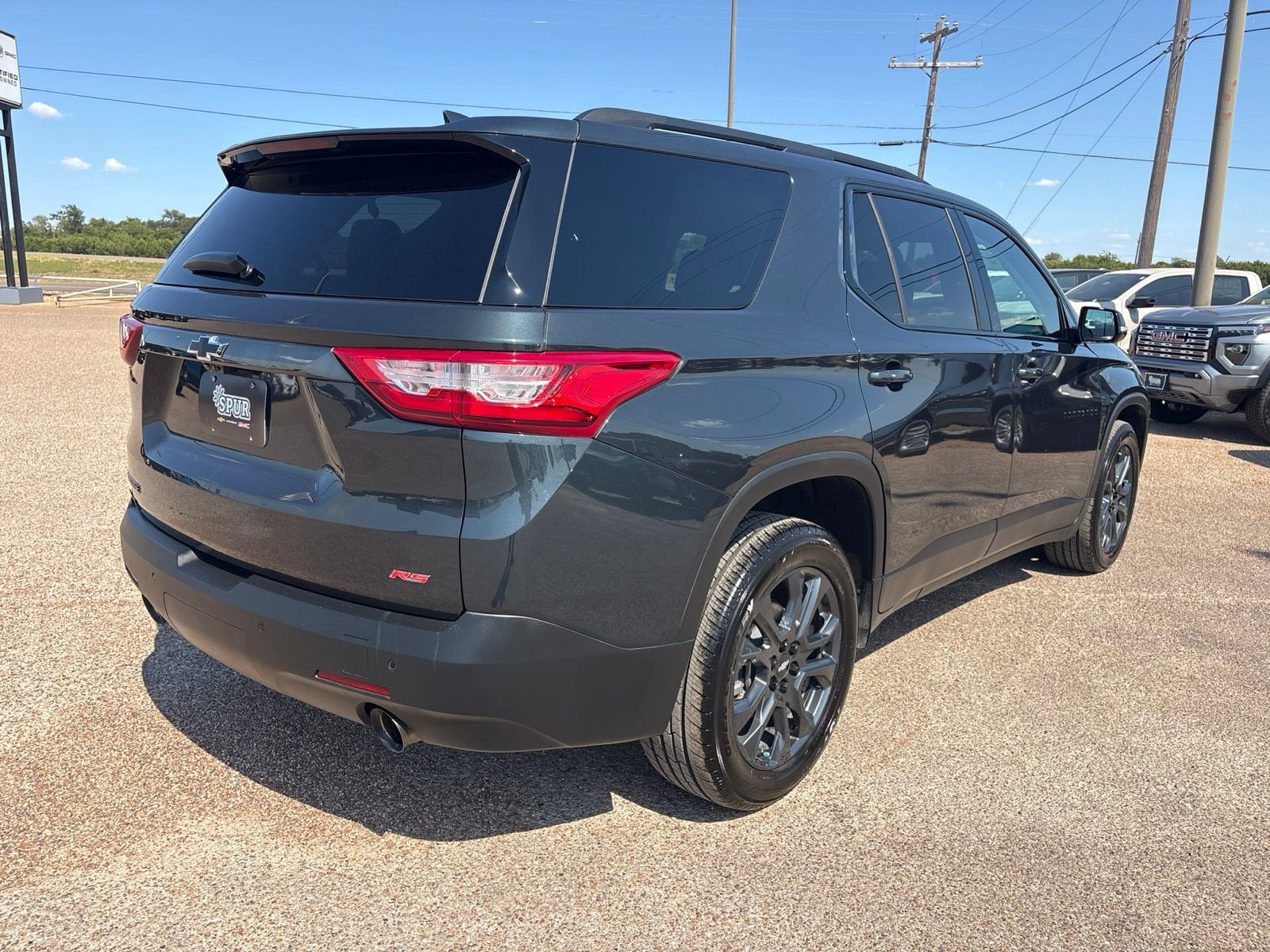 2021 Chevrolet Traverse RS