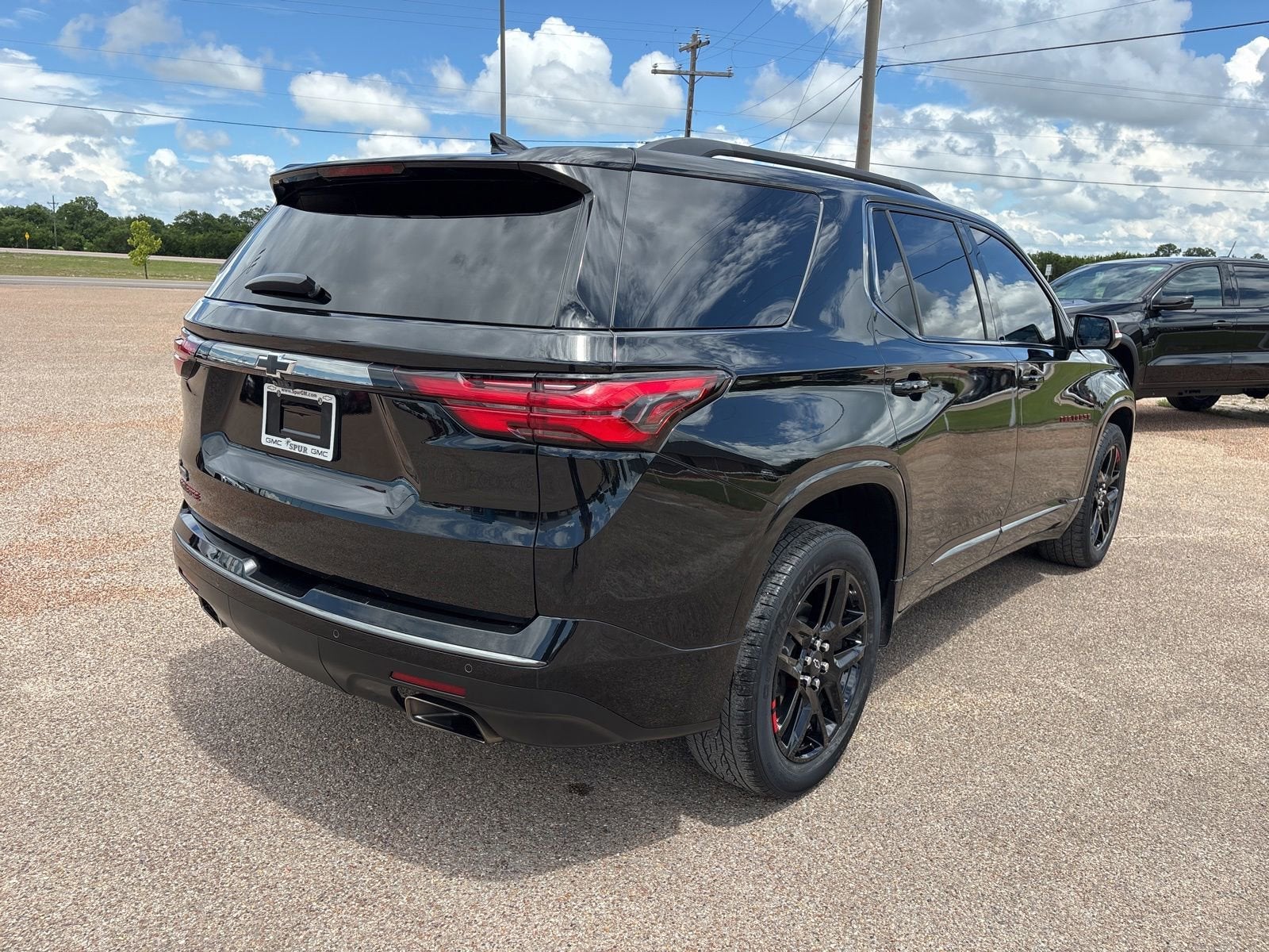 2022 Chevrolet Traverse Premier