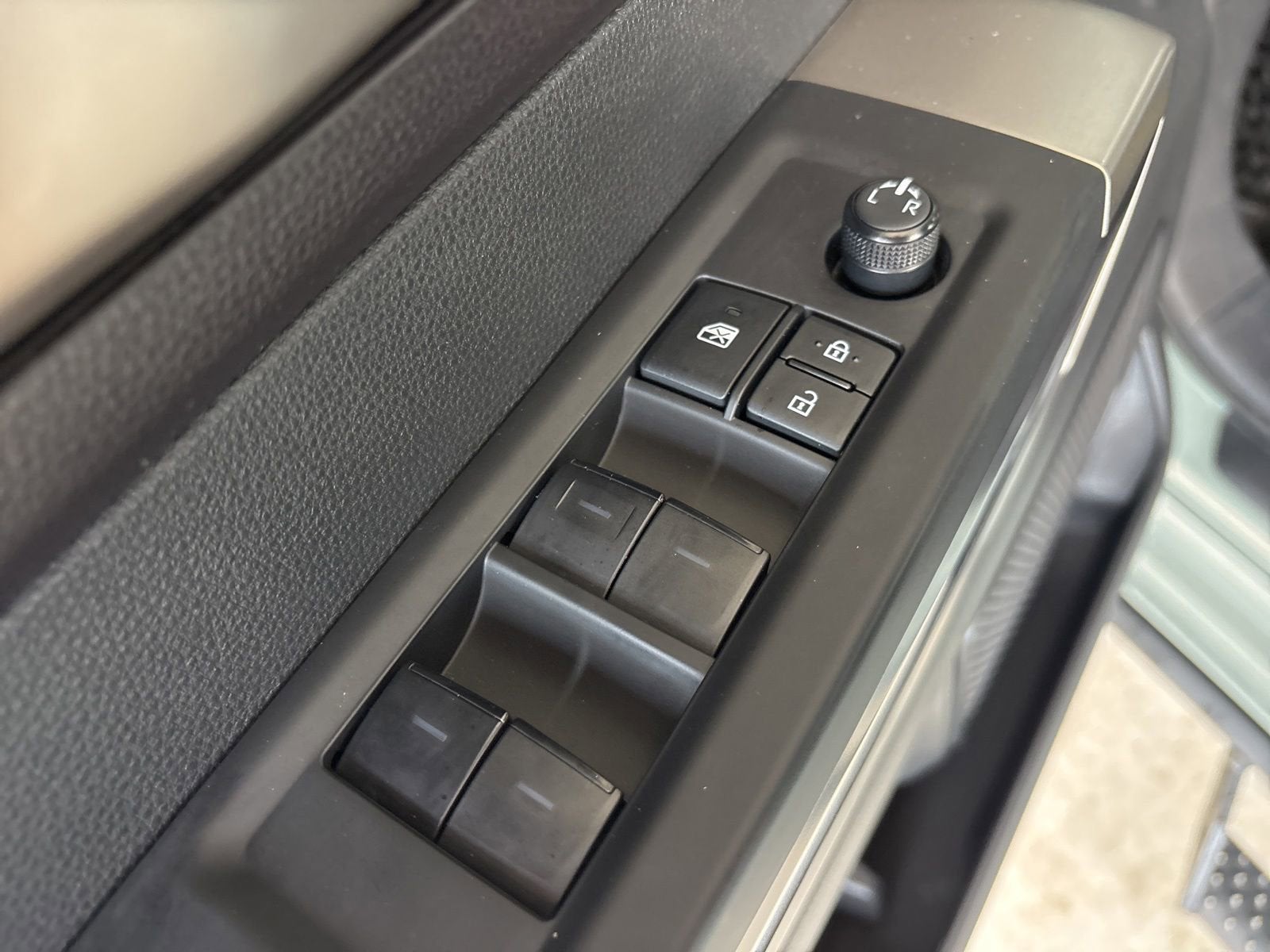 2025 Toyota Tundra 4WD SR