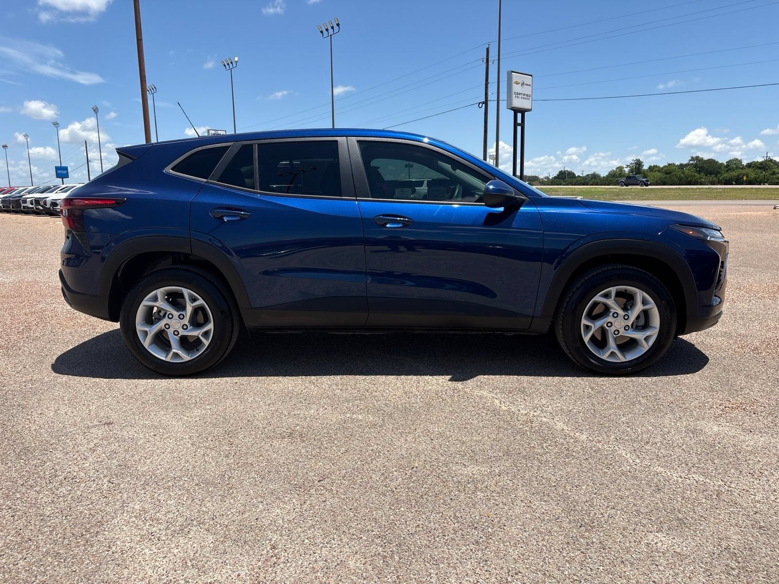2024 Chevrolet Trax LS