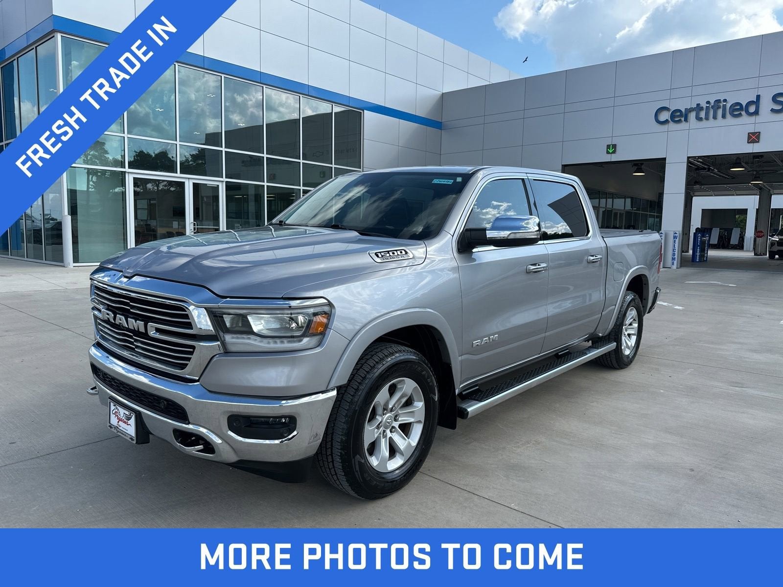 2019 RAM 1500 Laramie Crew Cab 4x2 5'7" Box