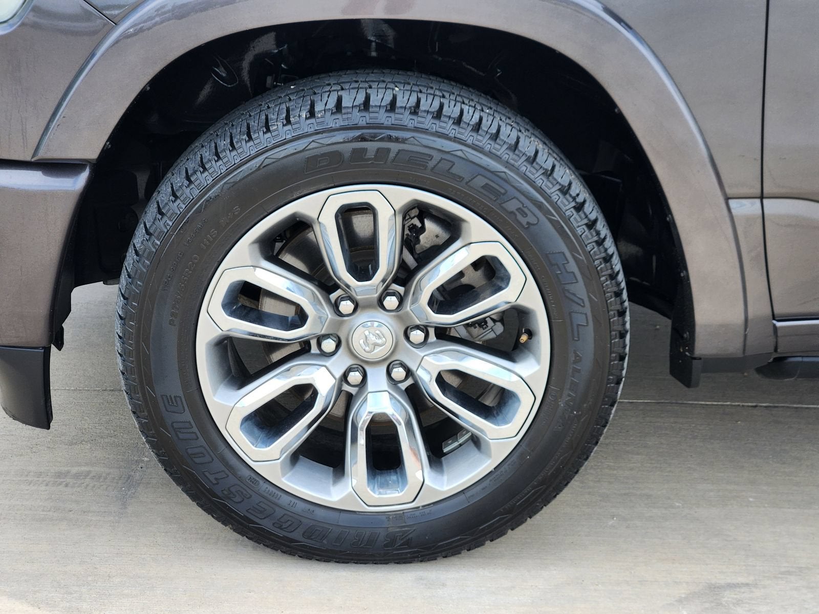 2021 RAM 1500 Laramie Crew Cab 4x2 5'7" Box