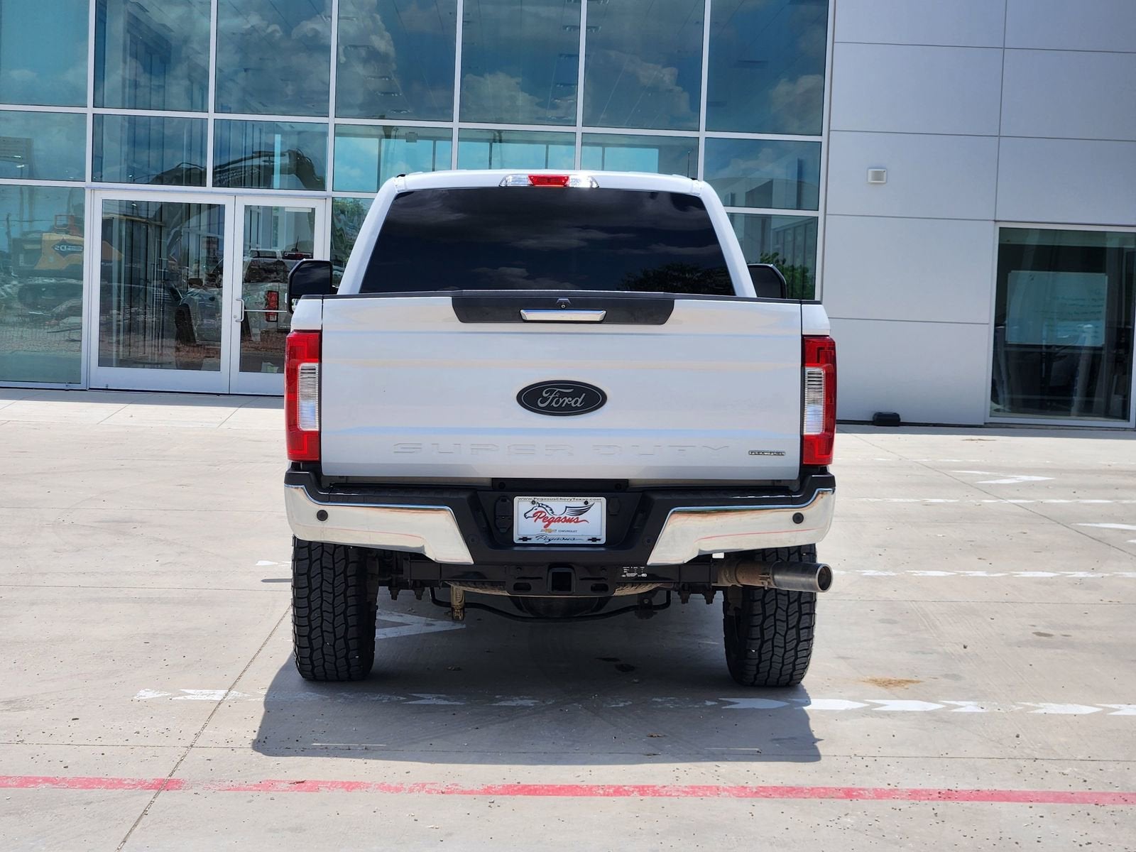 2017 Ford Super Duty F-250 SRW Lariat