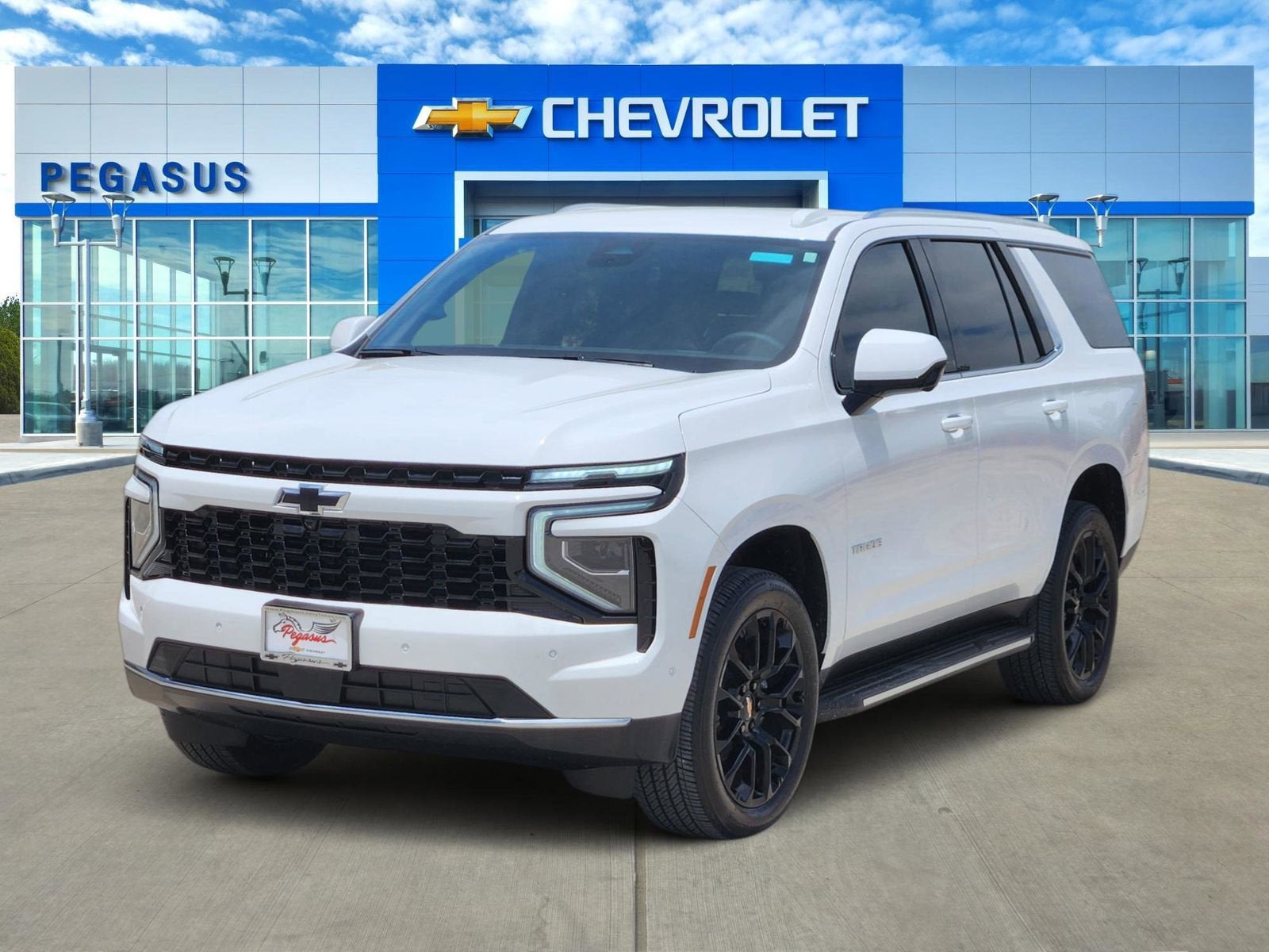 2025 Chevrolet Tahoe LS