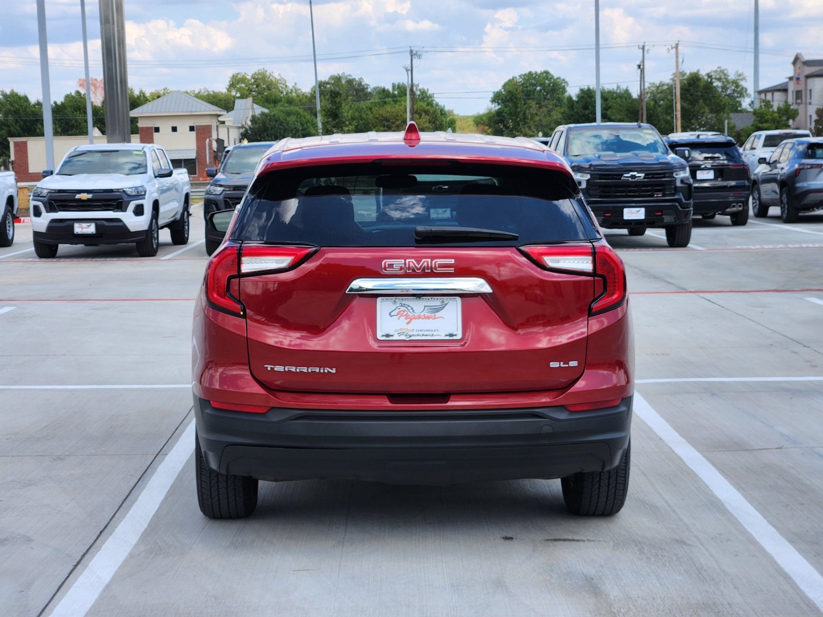 2024 GMC Terrain SLE