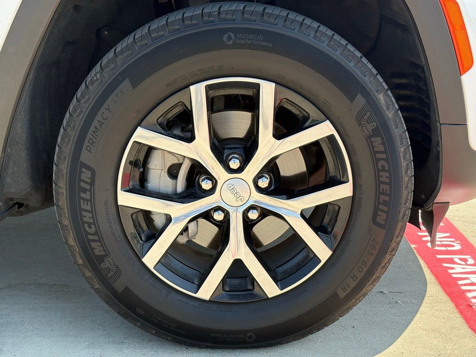 2025 Jeep Grand Cherokee Limited 4x2
