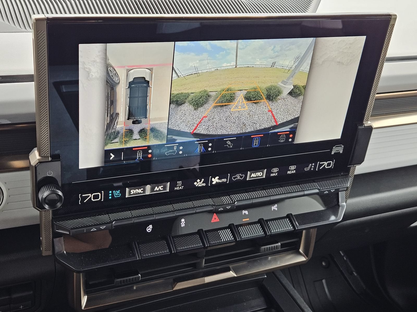 2025 GMC HUMMER EV SUV 3X