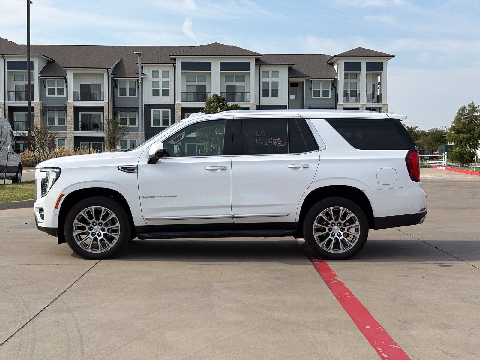 2025 GMC Yukon Denali