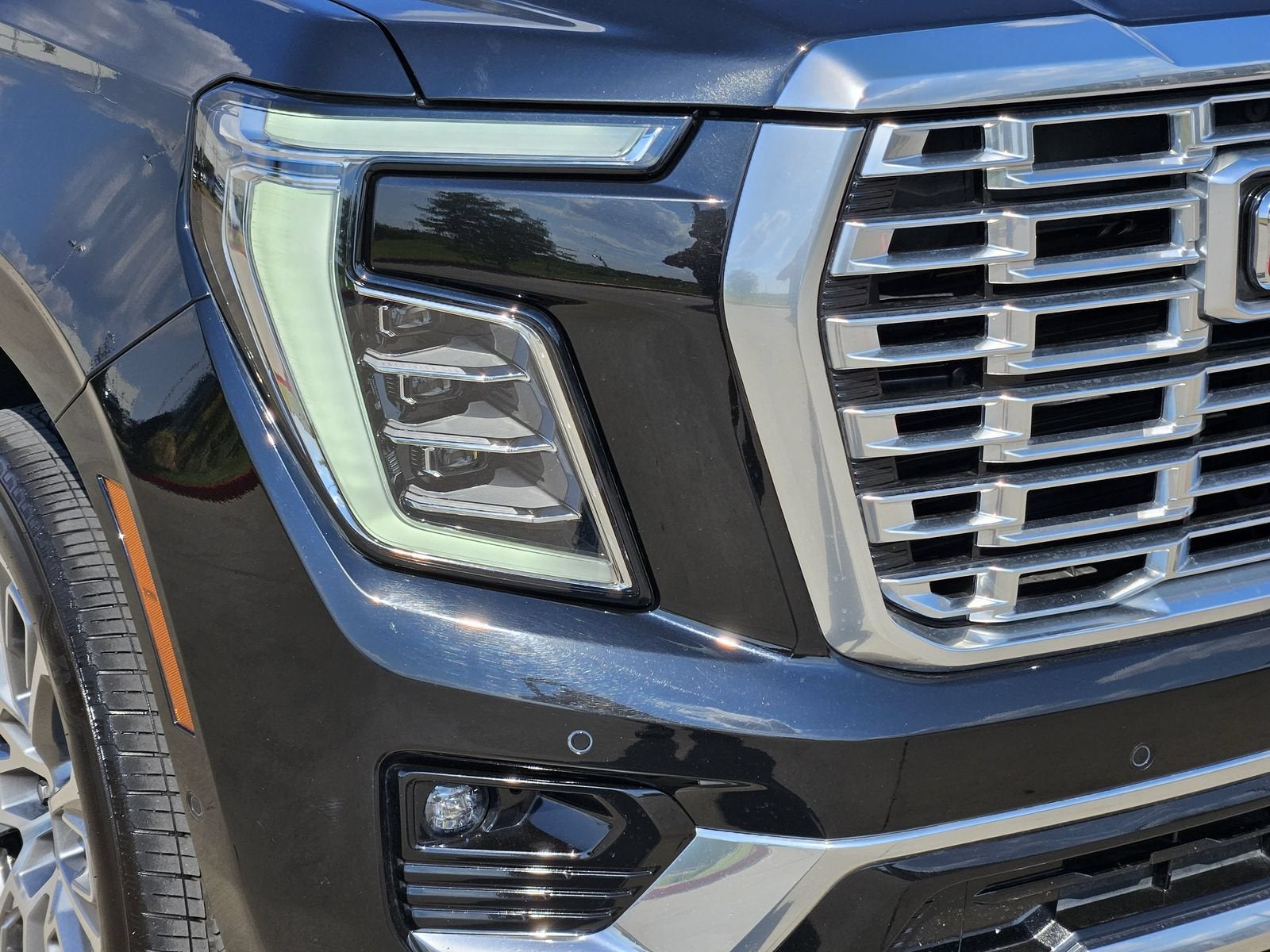 2025 GMC Yukon XL Denali