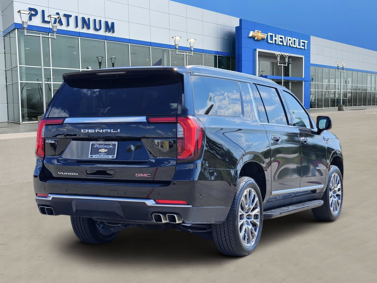 2025 GMC Yukon XL Denali