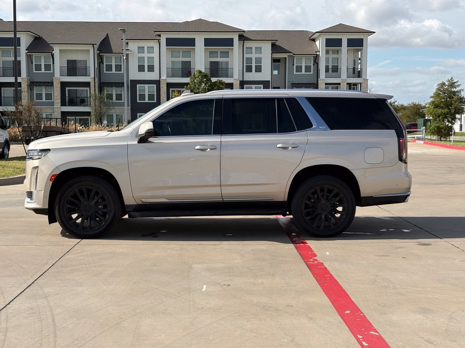 2023 Cadillac Escalade 4WD Premium Luxury