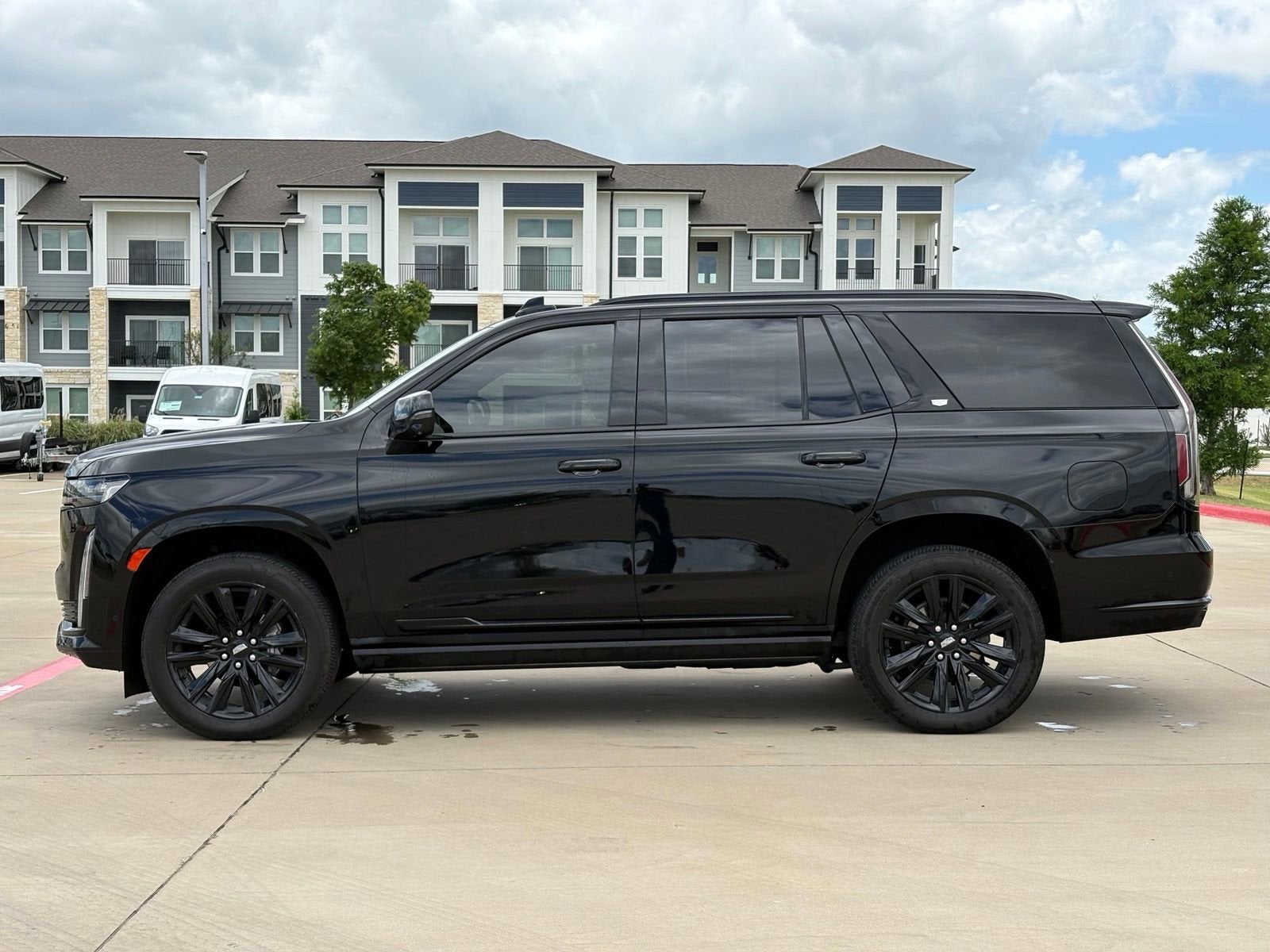 2024 Cadillac Escalade Sport