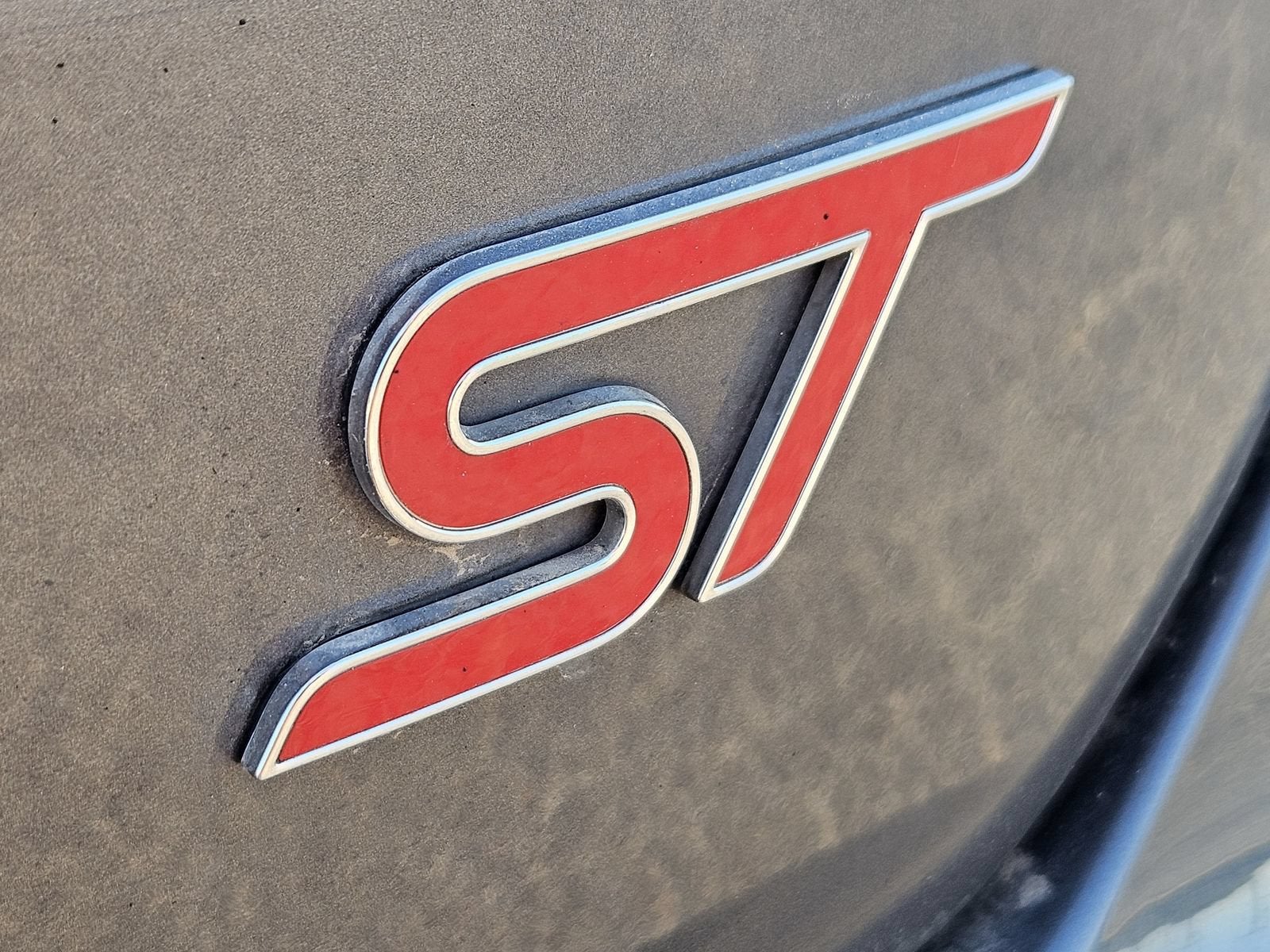 2023 Ford Edge ST