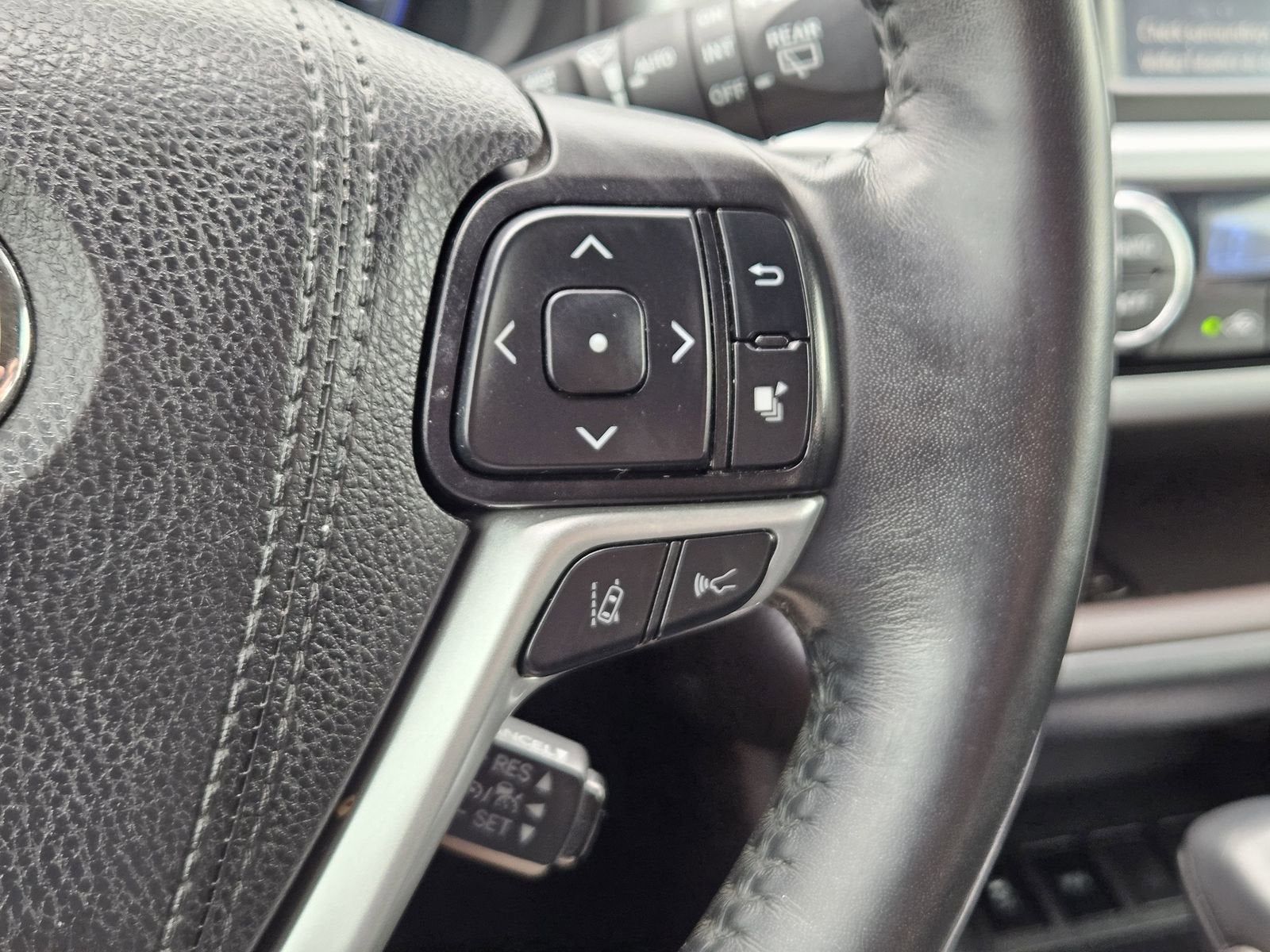 2019 Toyota Highlander Limited Platinum