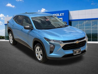 2025 Chevrolet Trax LS