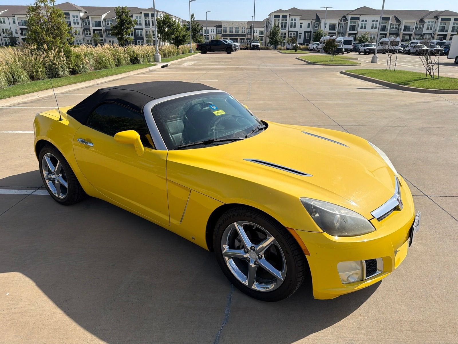 2009 Saturn Sky Red Line
