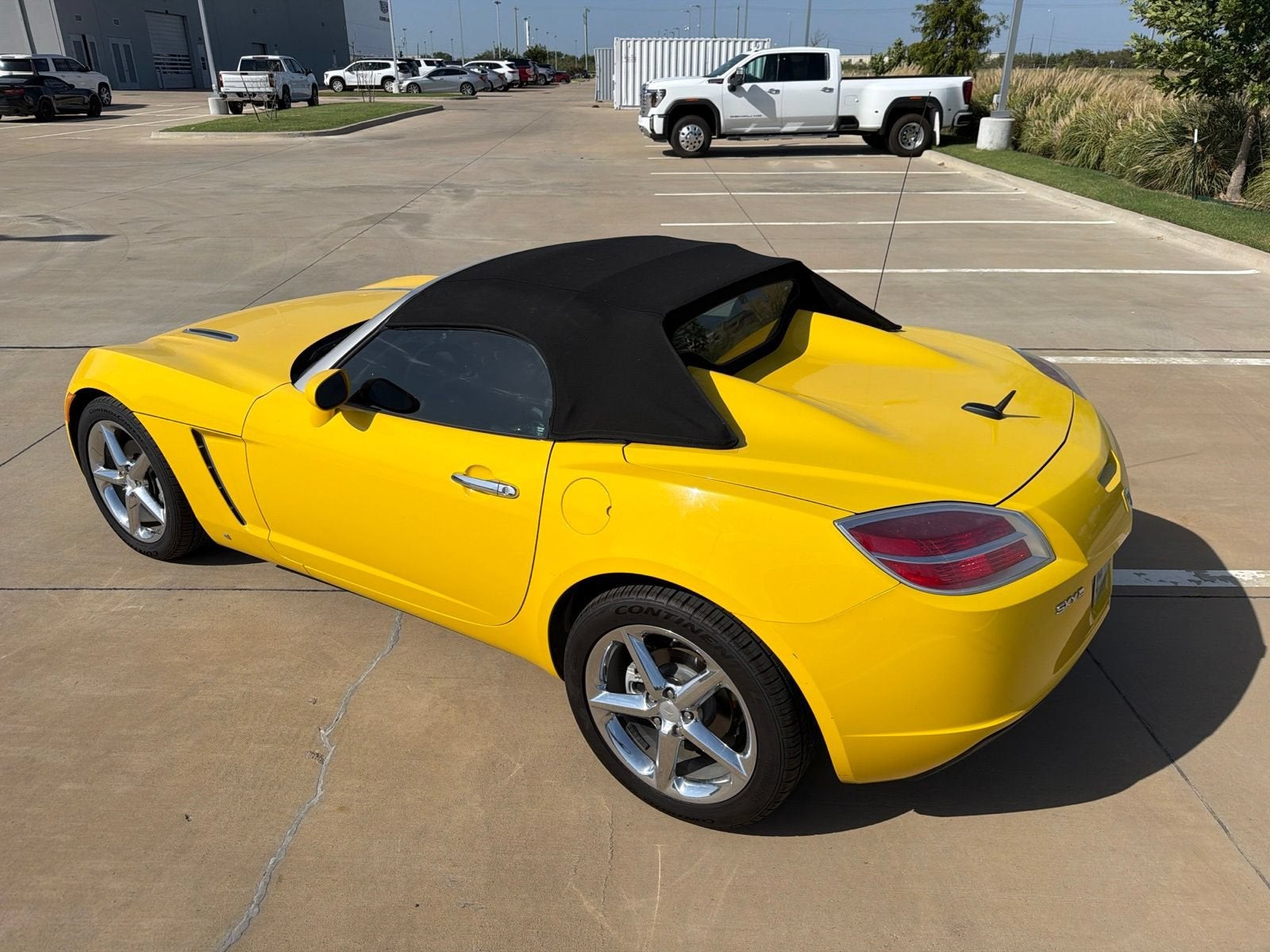 2009 Saturn Sky Red Line