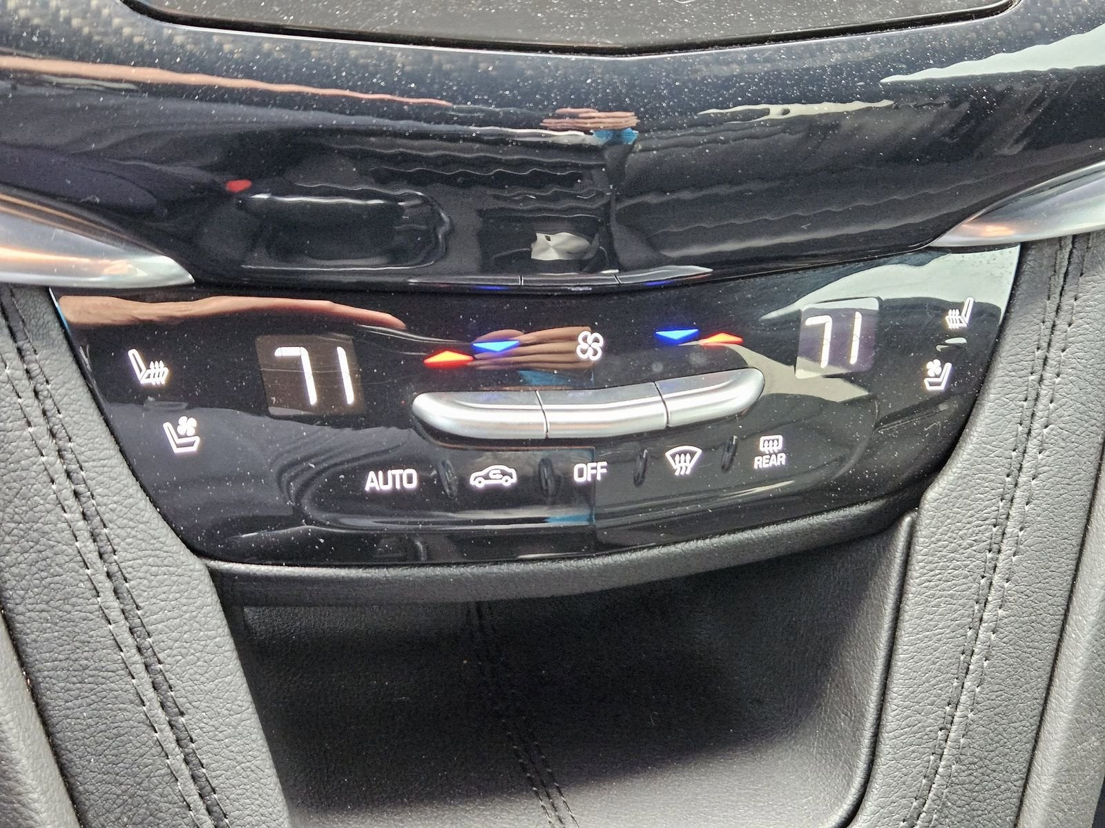2023 Cadillac XT6 Sport