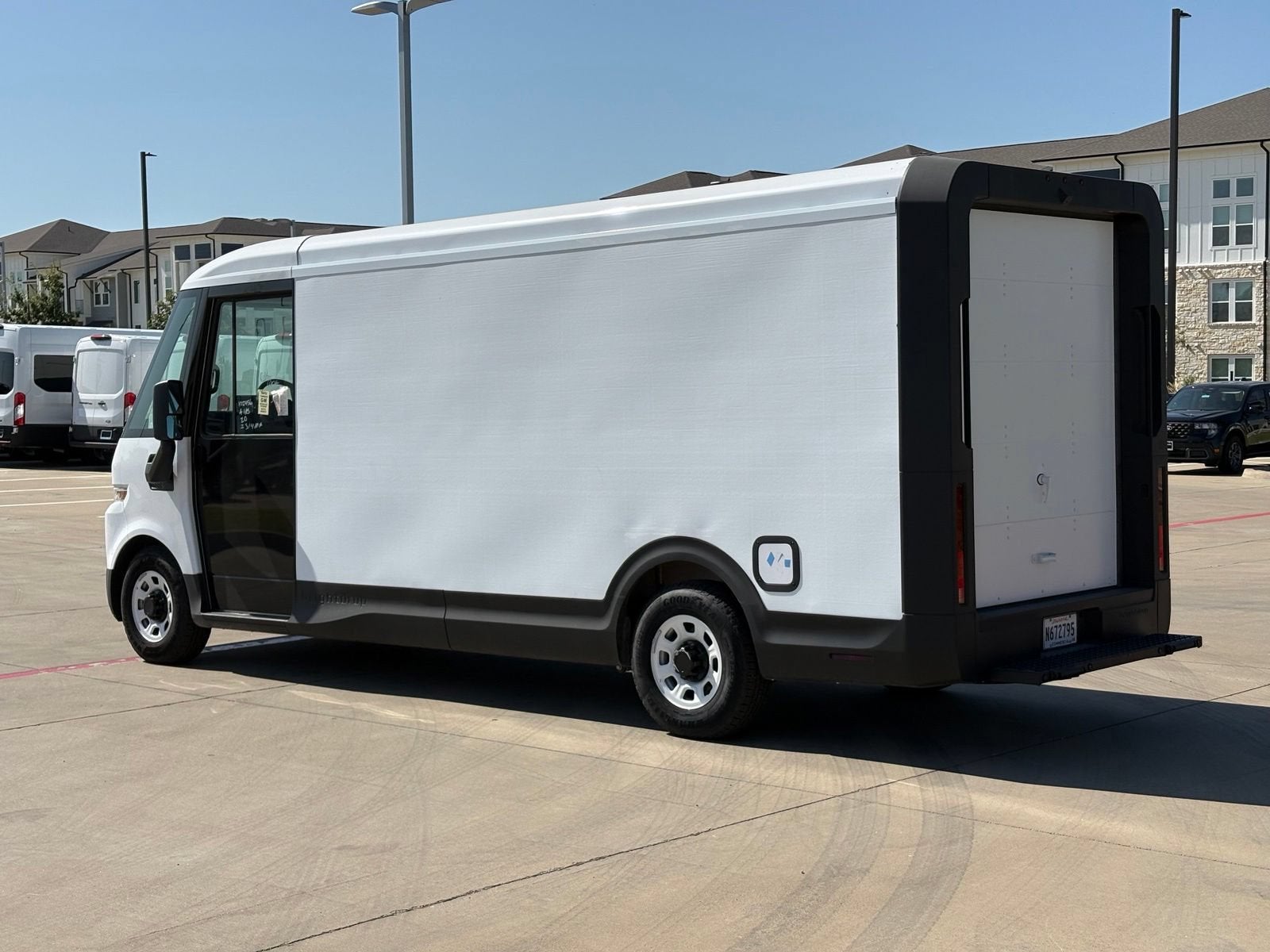 2024 BrightDrop Zevo 600 EJY