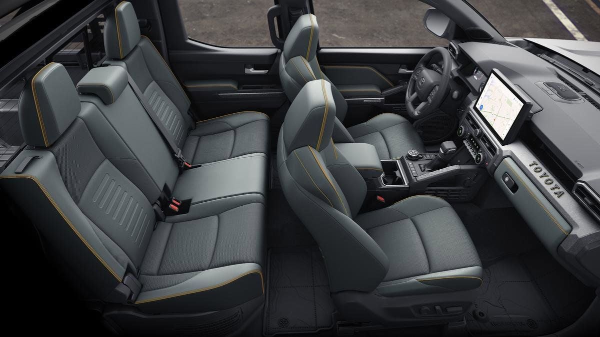 2026 Toyota Tacoma i-FORCE MAX Tacoma Trailhunter