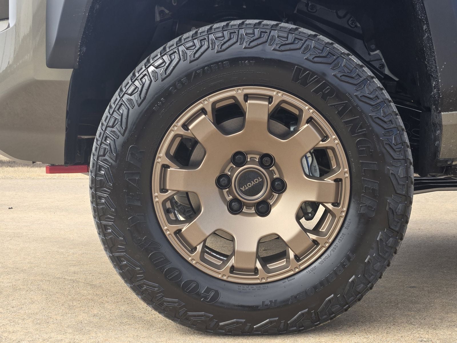 2026 Toyota Tacoma i-FORCE MAX Tacoma Trailhunter