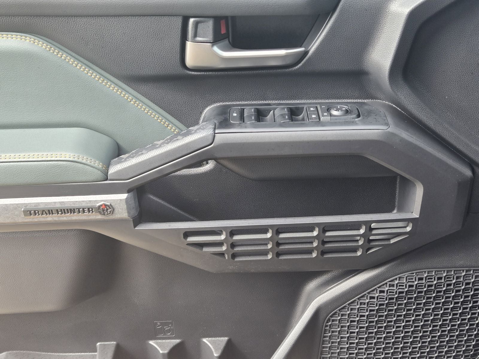 2026 Toyota Tacoma i-FORCE MAX Tacoma Trailhunter