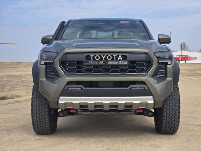 2026 Toyota Tacoma i-FORCE MAX Tacoma Trailhunter