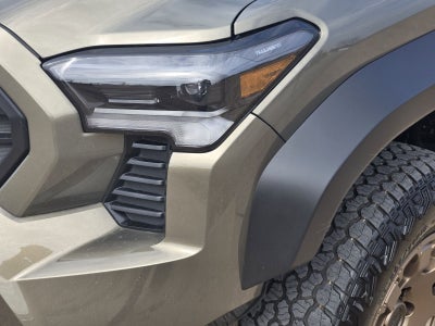 2026 Toyota Tacoma i-FORCE MAX Tacoma Trailhunter
