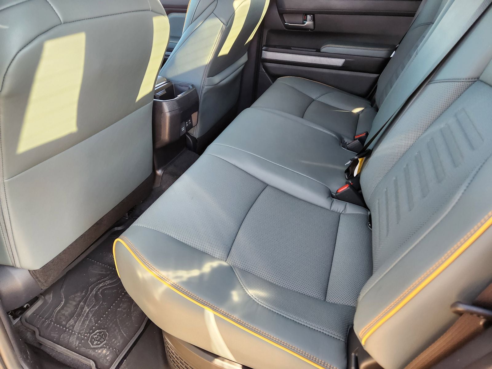 2026 Toyota Tacoma i-FORCE MAX Tacoma Trailhunter