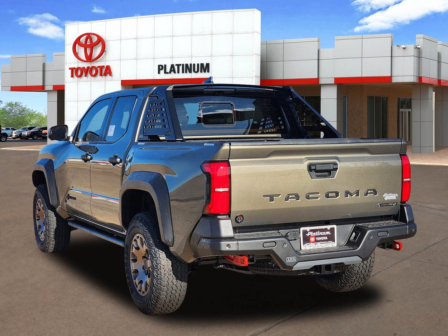 2026 Toyota Tacoma i-FORCE MAX Tacoma Trailhunter