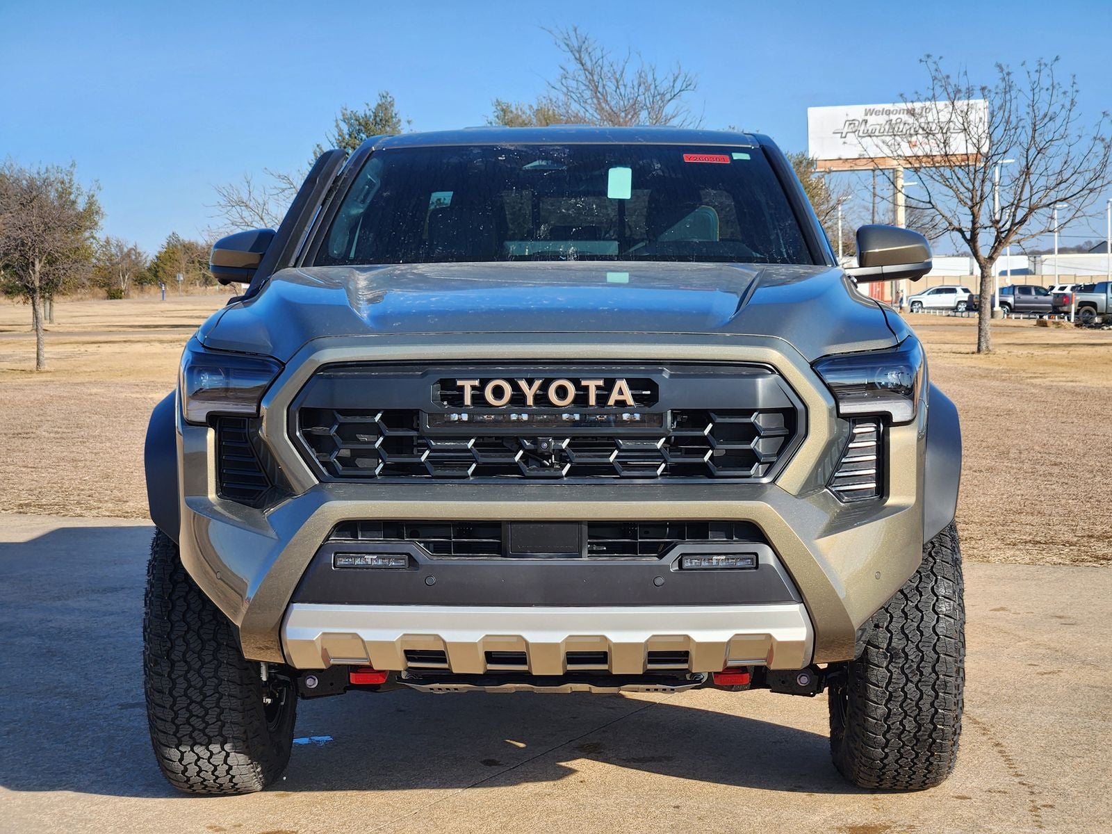 2026 Toyota Tacoma i-FORCE MAX Tacoma Trailhunter