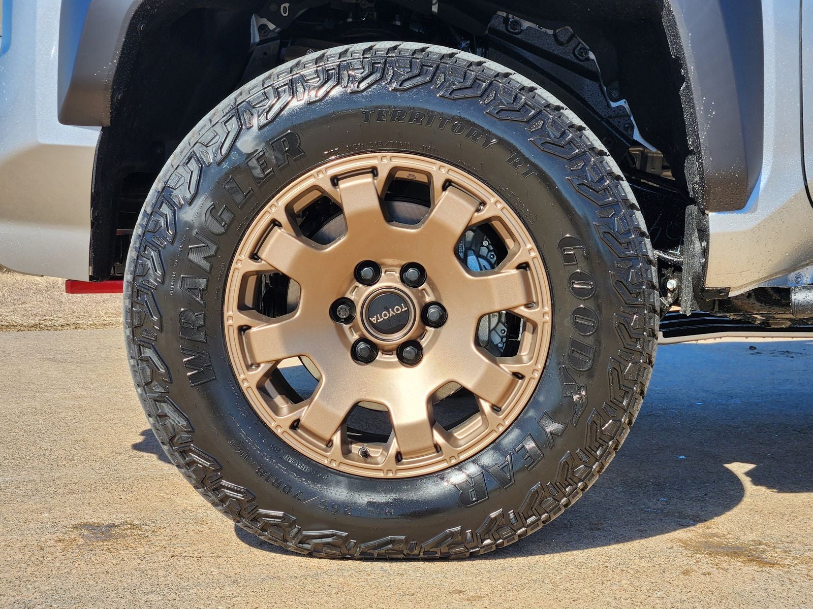 2026 Toyota Tacoma i-FORCE MAX Tacoma Trailhunter