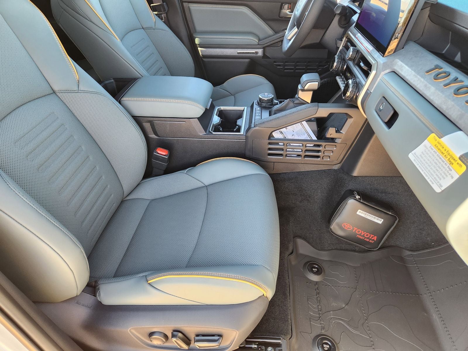 2026 Toyota Tacoma i-FORCE MAX Tacoma Trailhunter