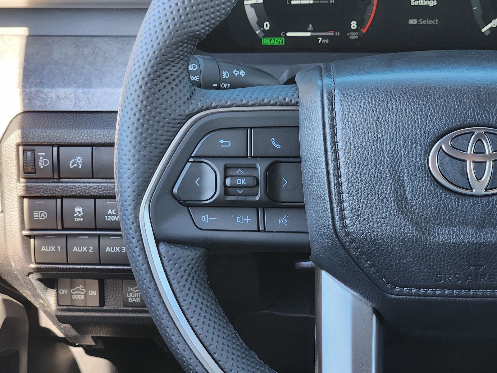 2026 Toyota Tacoma i-FORCE MAX Tacoma Trailhunter