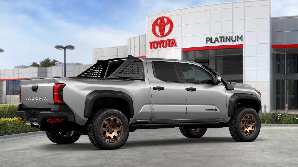 2026 Toyota Tacoma i-FORCE MAX Tacoma Trailhunter