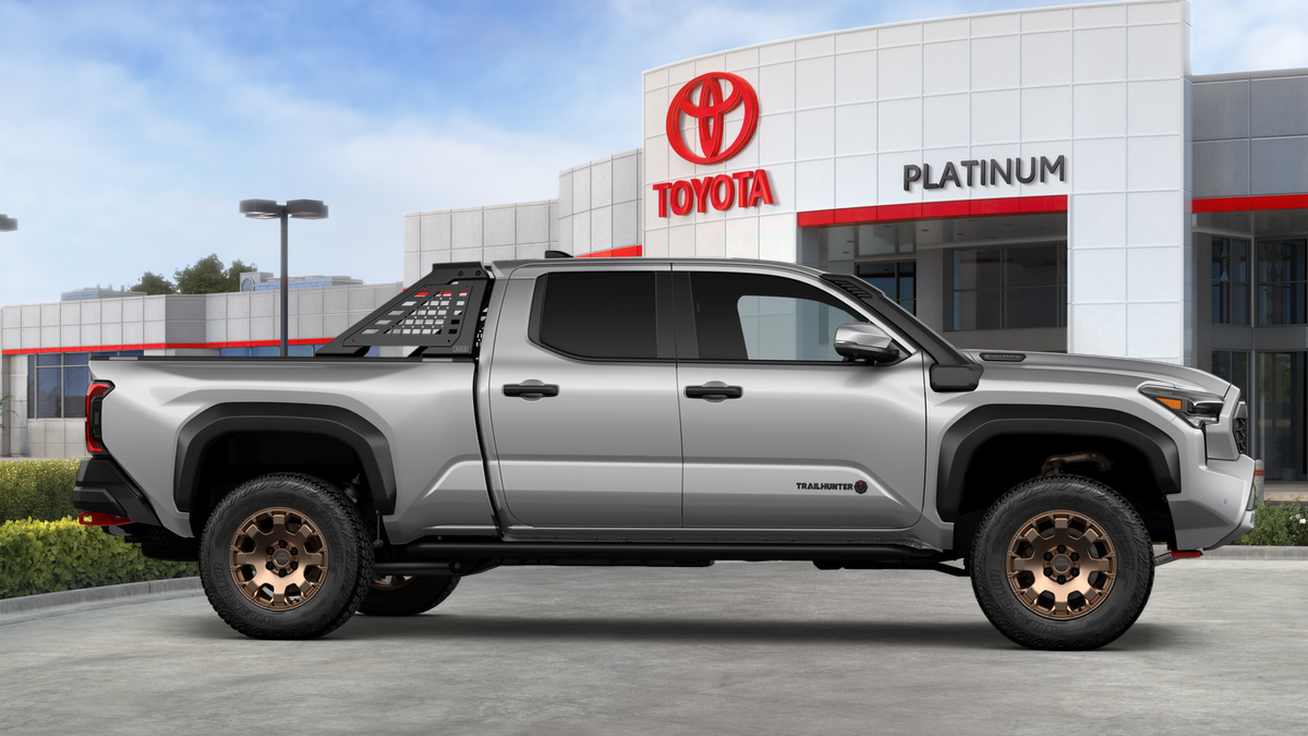 2026 Toyota Tacoma i-FORCE MAX Tacoma Trailhunter