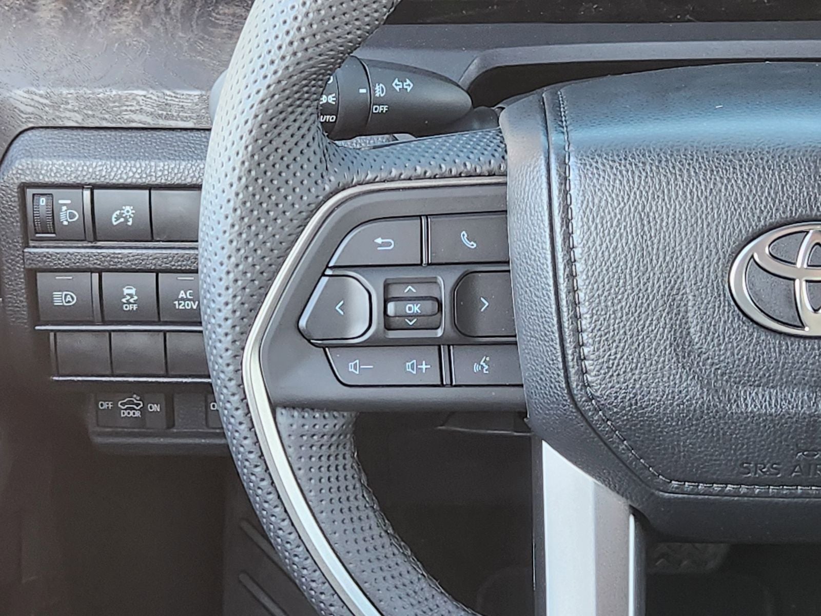 2026 Toyota Tacoma i-FORCE MAX Tacoma Limited