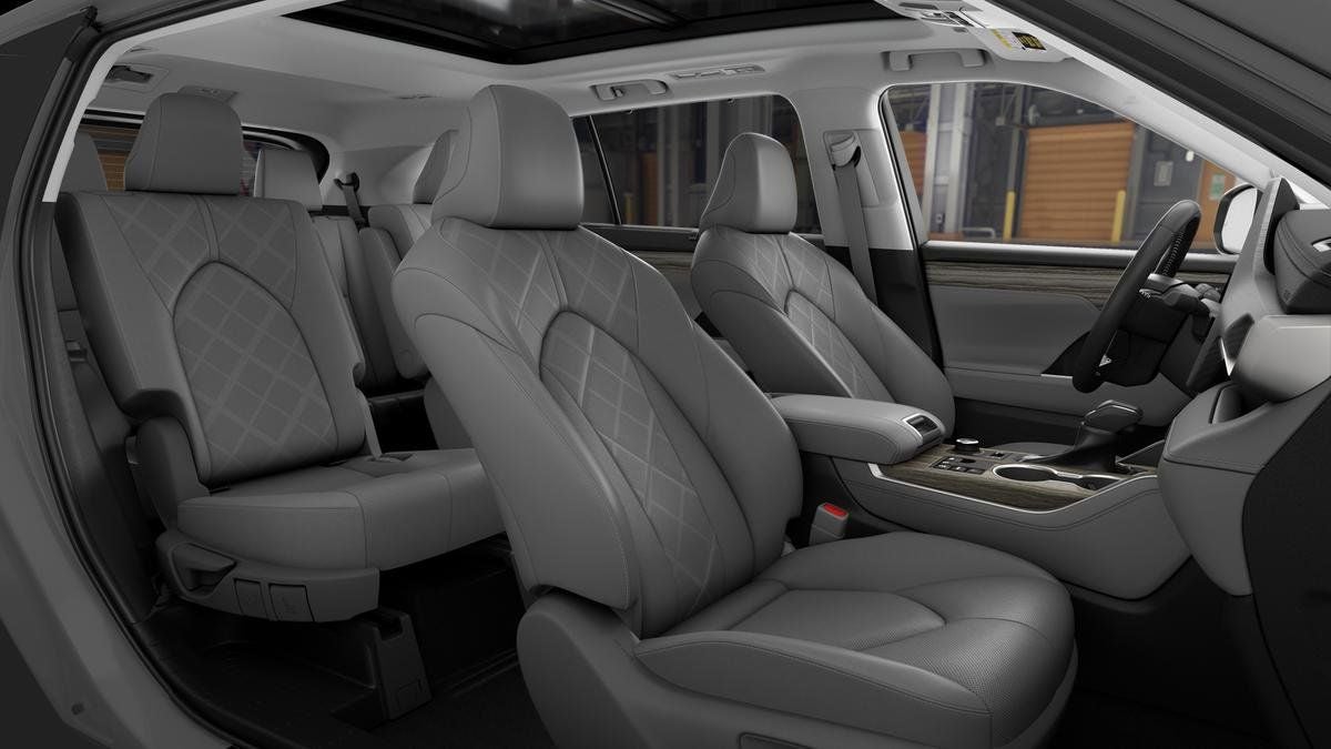 2026 Toyota Highlander Platinum