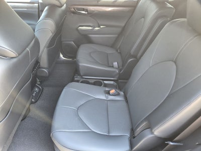 2026 Toyota Highlander Limited