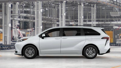 2026 Toyota Sienna XLE