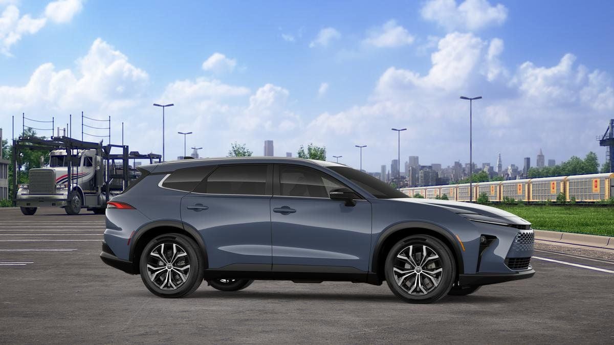 2026 Toyota Toyota Crown Signia XLE