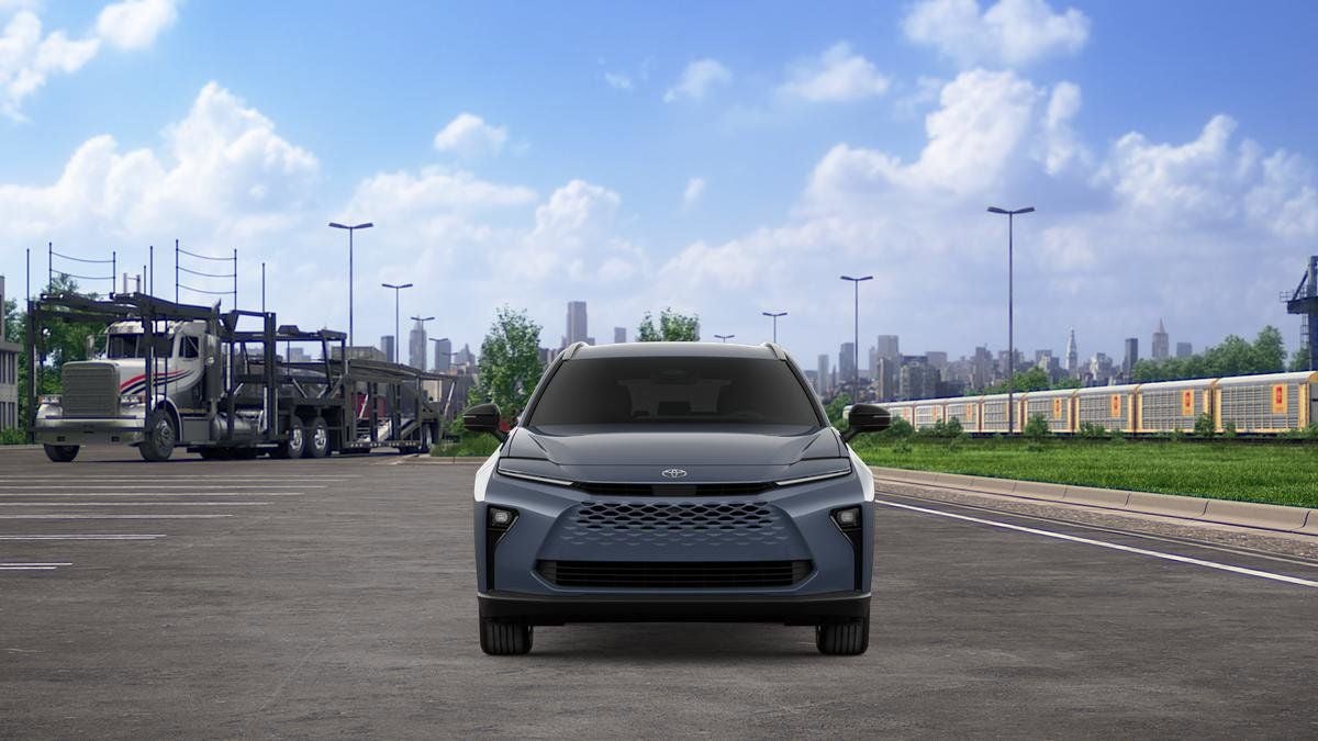 2026 Toyota Toyota Crown Signia XLE